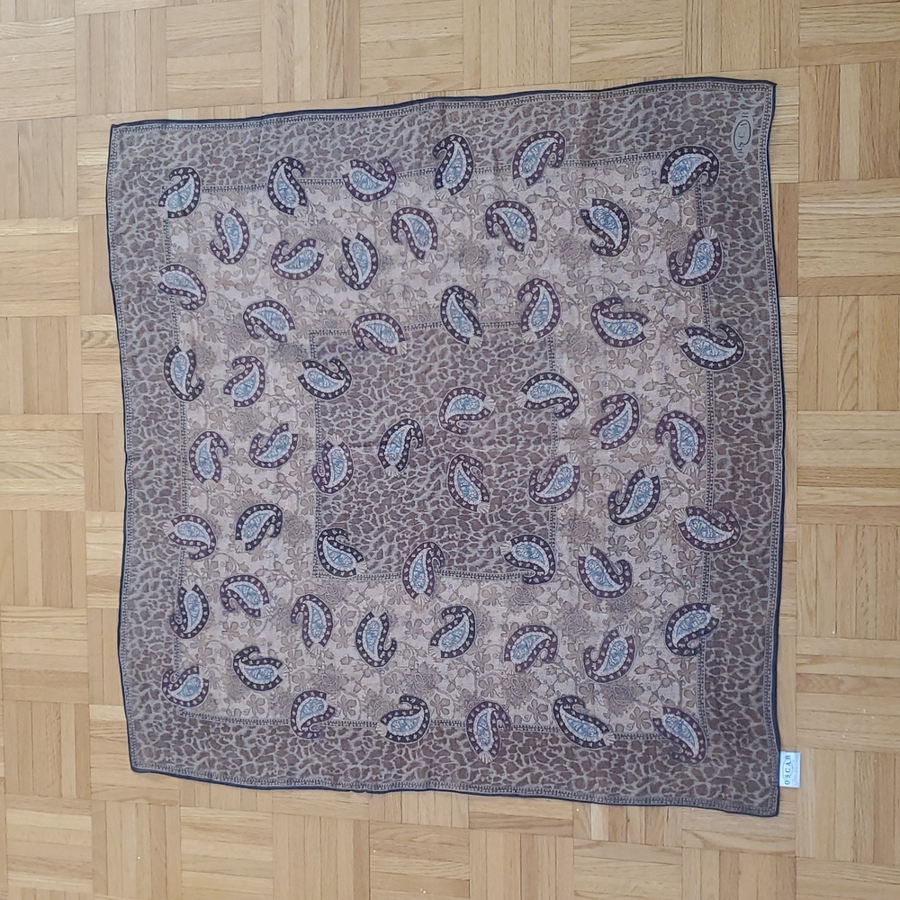 Vintage Oscar De La Renta Silk Sheer Scarf Paisley Leopard Print Made In Japan